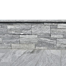 Natursteinmauer aus Gneis